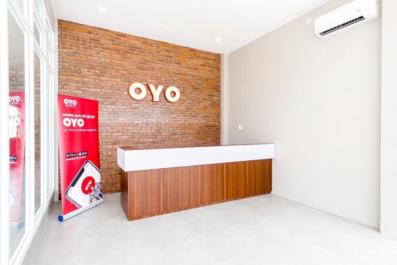 Super Oyo 360 Mangaan Residence Medan Exteriér fotografie