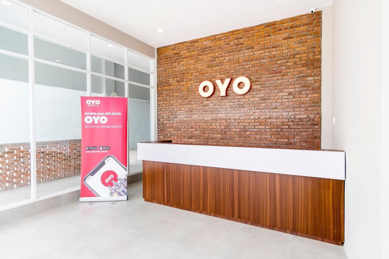 Super Oyo 360 Mangaan Residence Medan Exteriér fotografie